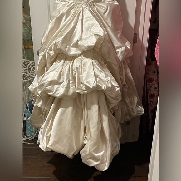 Maggie Sottero Ambrosia NWOT Size 8, Ivory - Picture 11 of 14